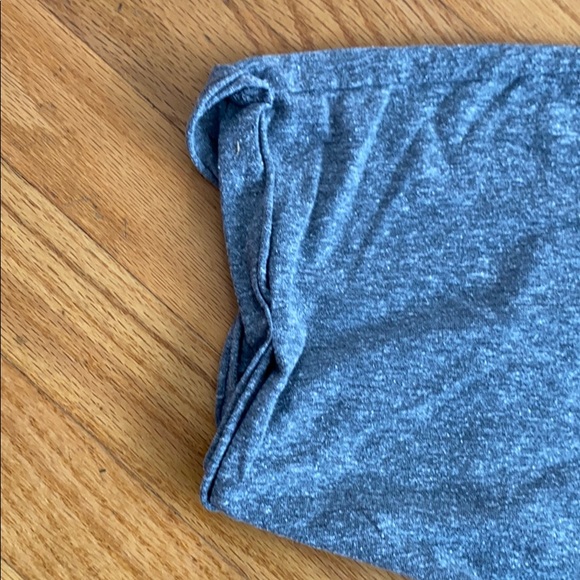 Oiselle Head Up Wings Out Tee - Picture 4 of 6